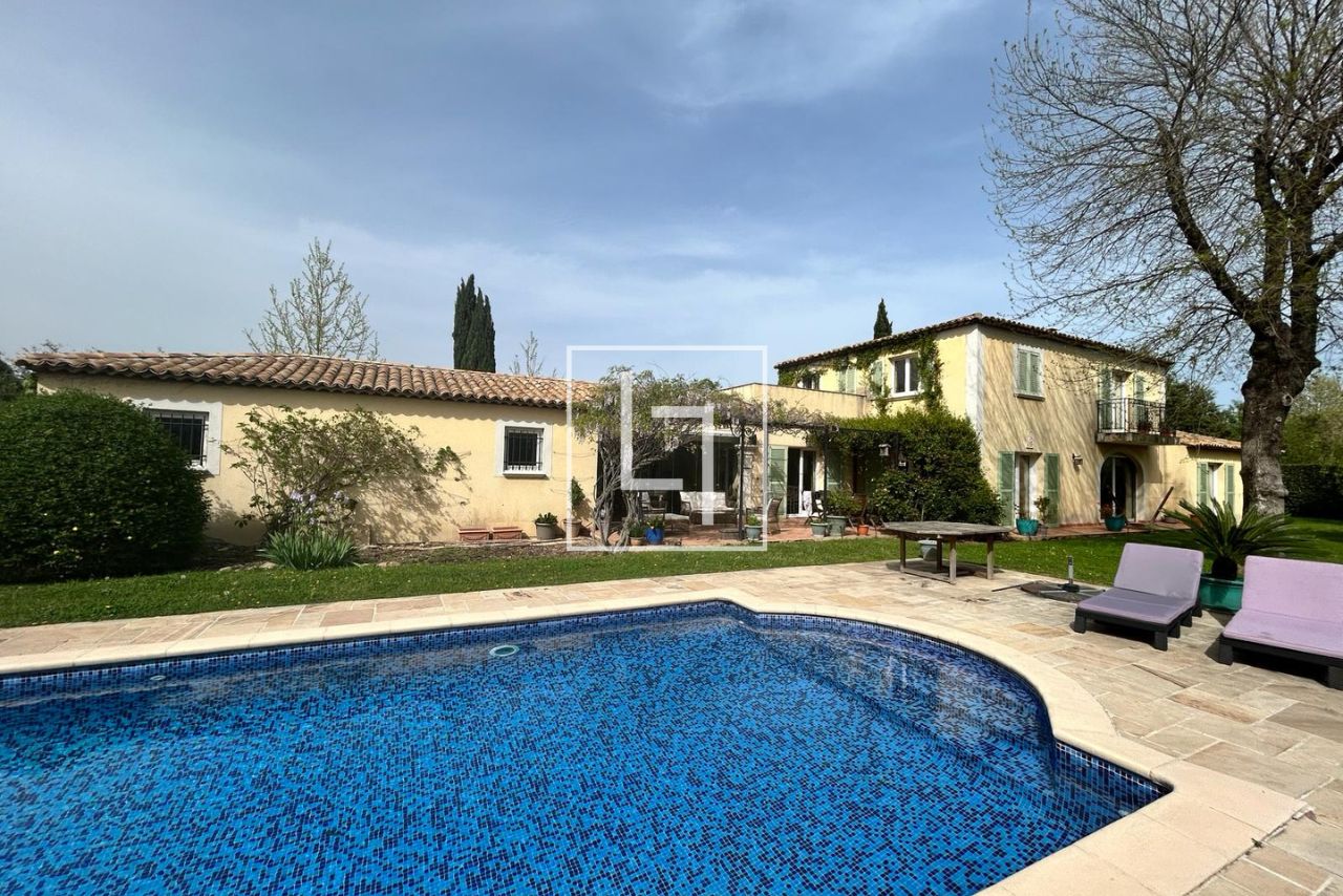 Villa de Luxe to rent - Grimaud France