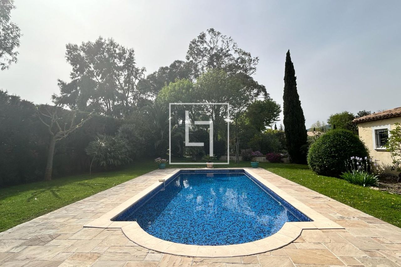 Villa de Luxe to rent - Grimaud France